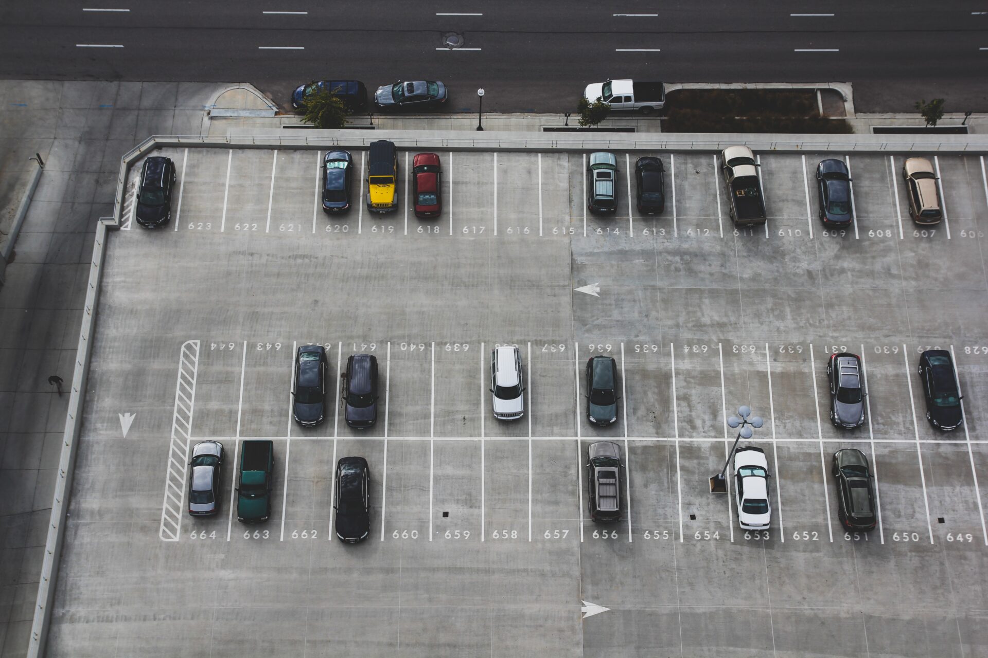 A Use Case of Vehicle Detection Technology using SAR Satellite Imagery