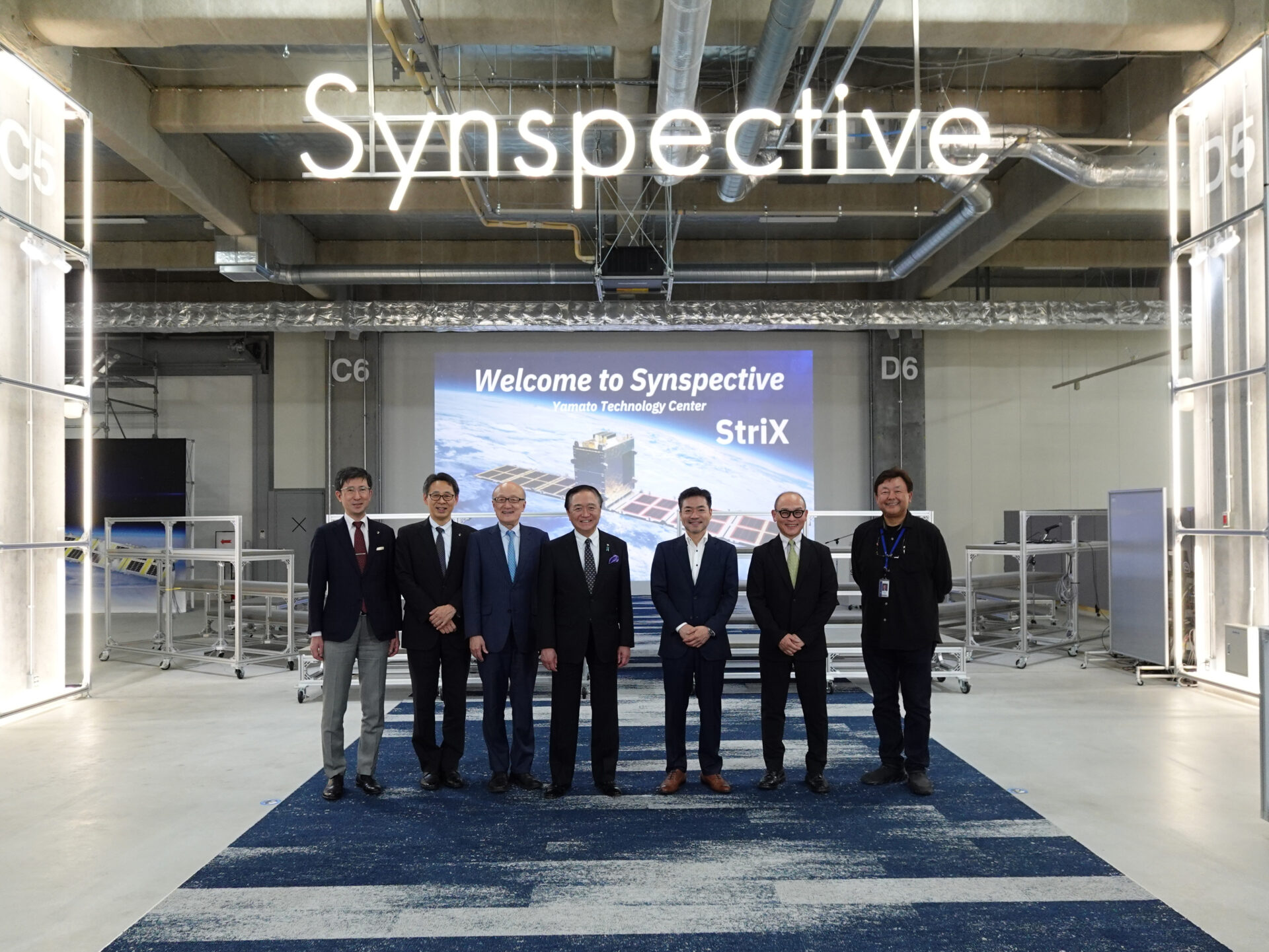Governor of Kanagawa Prefecture Visits Synspective's Satellite Mass Production Site