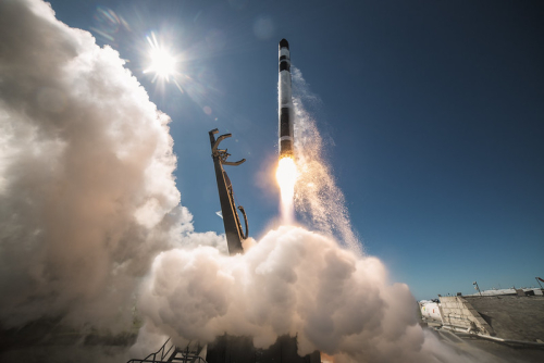 Synspective、米Rocket Lab社と20機の衛星打上げ契約を締結